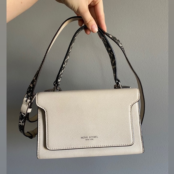 henri bendel Handbags - Henri Bendel Bag